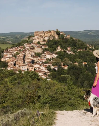 De Cordes sur Ciel à Penne, la virée dog-friendly de Virginie et Tao